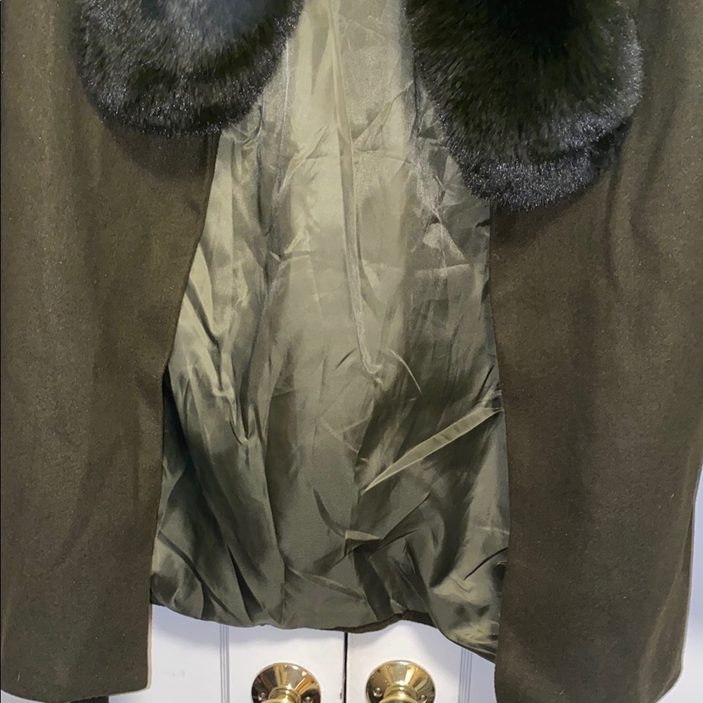 SHEIN LUNE Medium Olive Green Elegant Fuzzy Collar Belted Overcoat - Picture 6 of 12